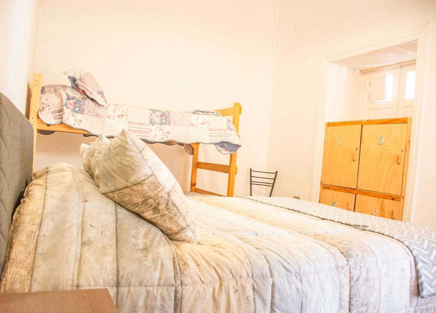 Scorpius Hostel Vicuña エクステリア 写真